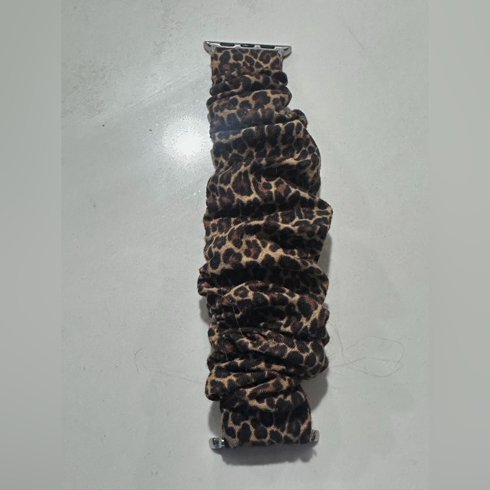Leopard Print Apple Watch Band